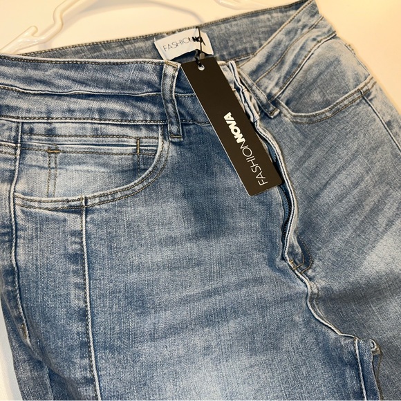 Light Blue Women's Jeans Size 13 Y2k - Picture 3 of 7